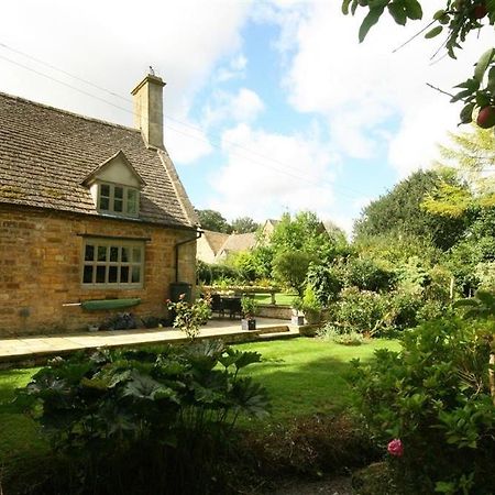 Tumbledown Villa Broadway  Luaran gambar